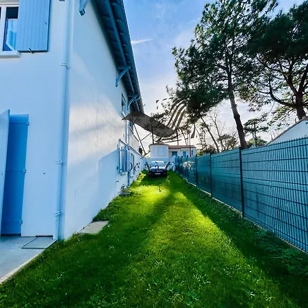 Georgette - Proche Des Plages Holiday home
